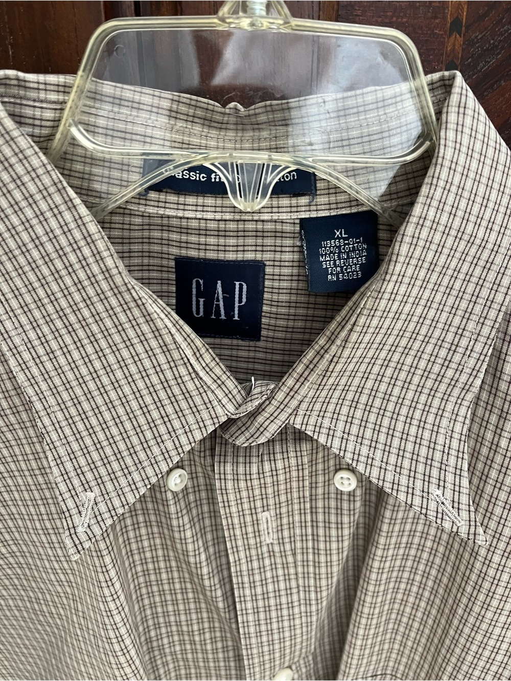 GAP Men's XL Plaid Button-Down Shirt in Beige and Brown